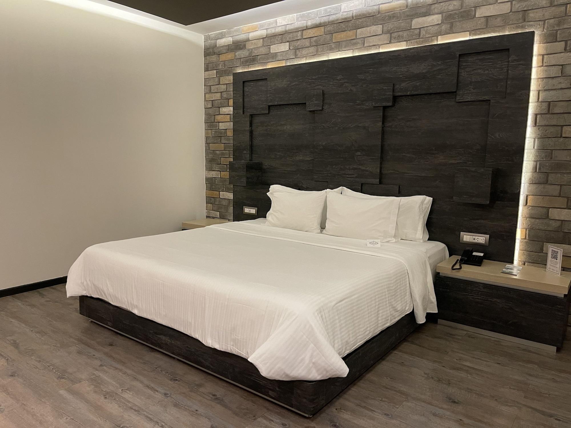 Punto Mx 4* Mexico City