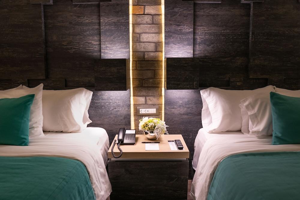 Hotel Punto Mx 4*